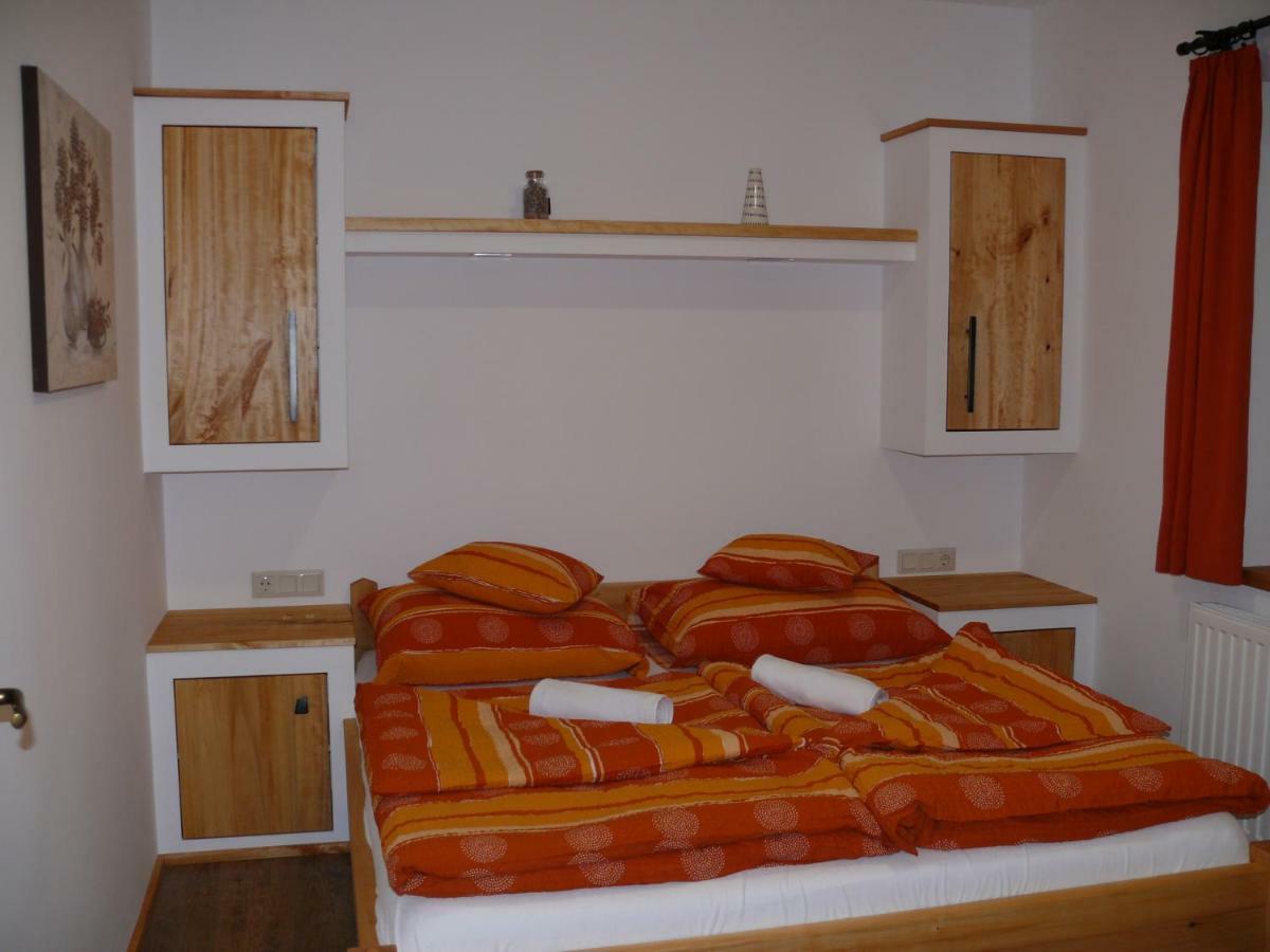 Sára Apartman Heviz Bagian luar foto